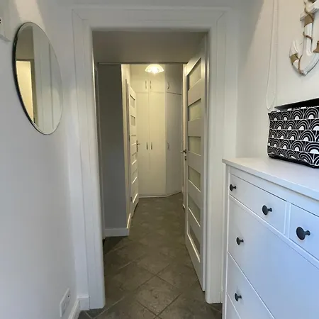 Home3city Przytulny Zakatek Апартаменты *